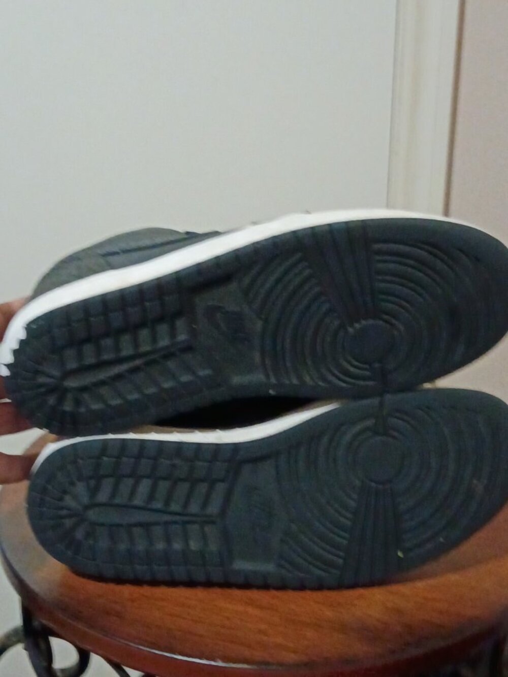 Nike Air Jordan 1 SE Low Black Elephant Mens Size 9 FB9907-001 Sneakers Shoes - Picture 3 of 13